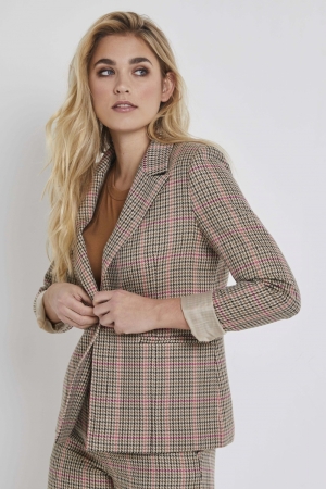 Joan Blazer Winter Checks P115 Check Pink