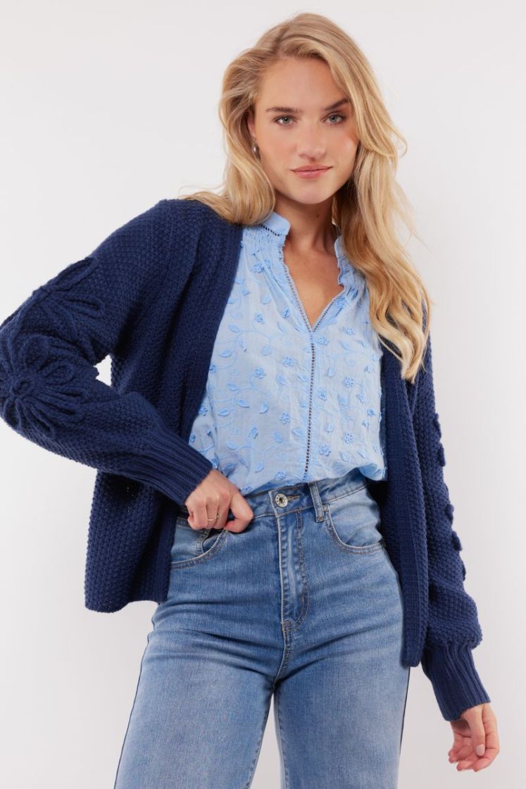 605 navy blue