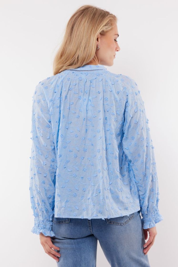  632 ice blue