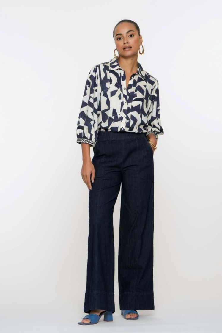  000880 dark blu