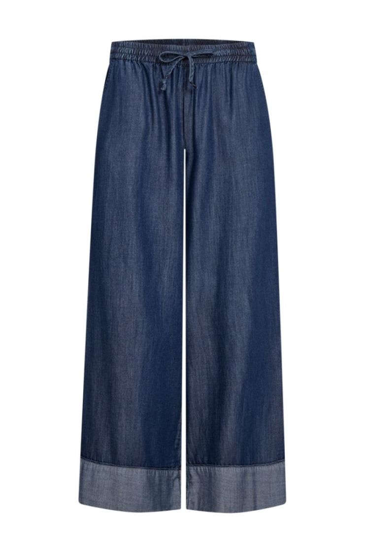 medium blue den