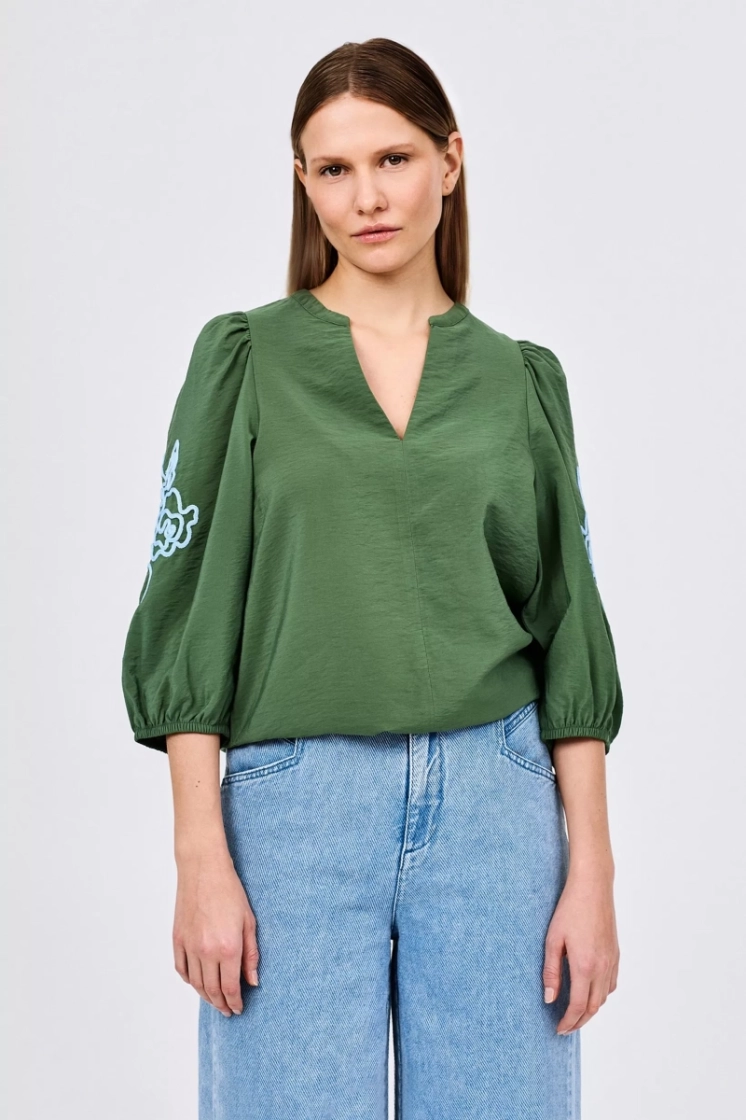  gnd green dark