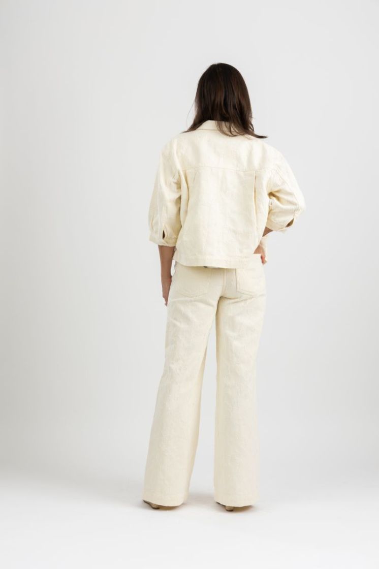  zal beige light