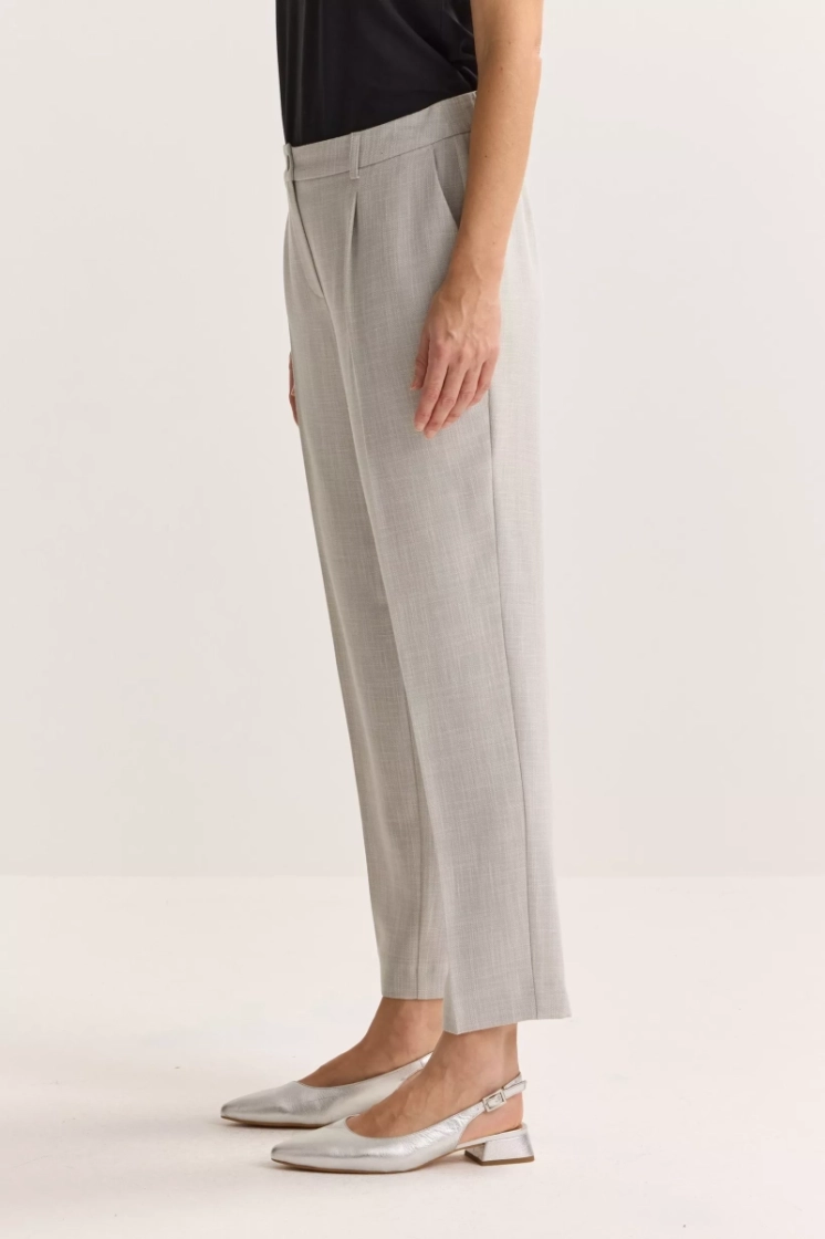 129 LIGHT GREY