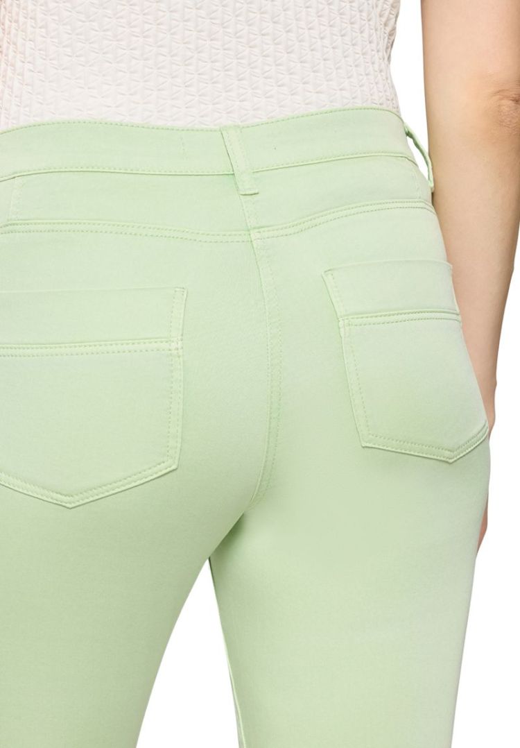  5341 Foam Green