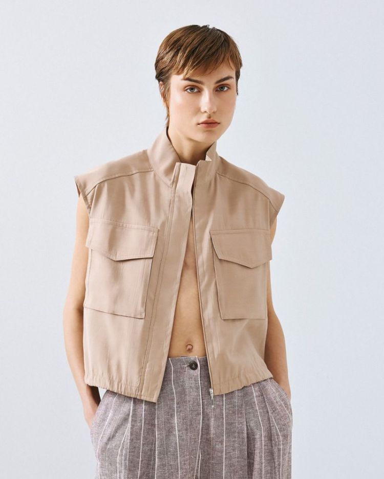beige