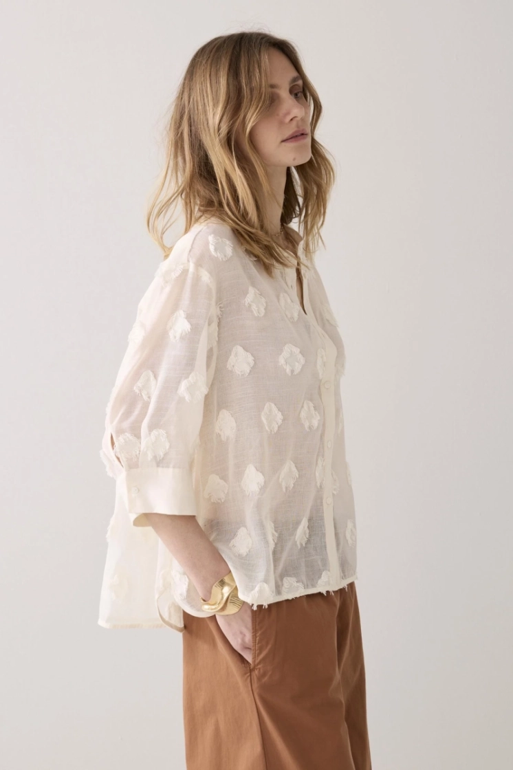 122 ivory