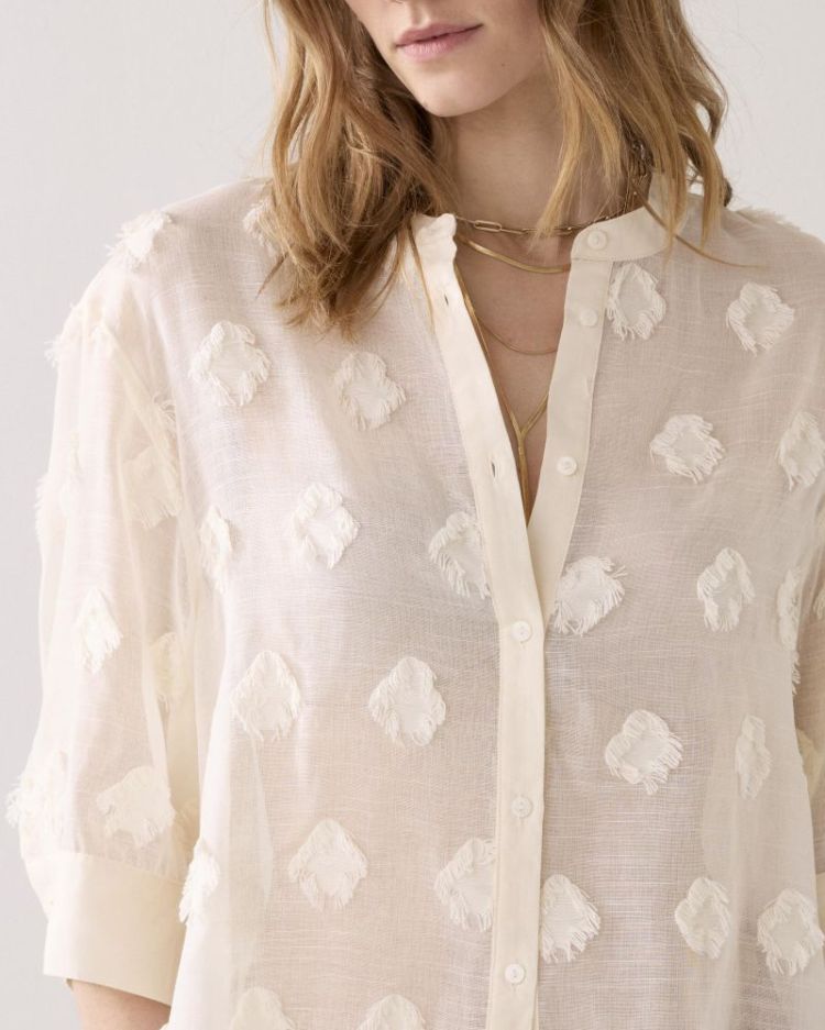 122 ivory