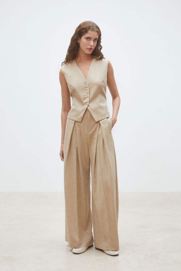  06 beige