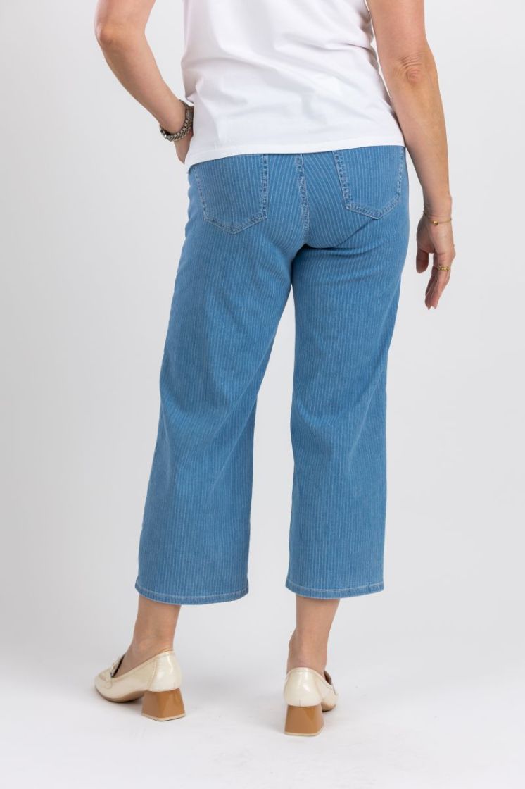 35 bleached blu
