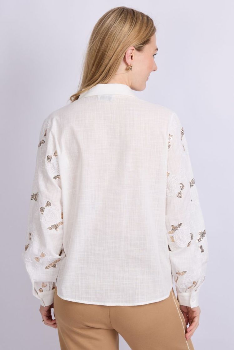  011 offwhite