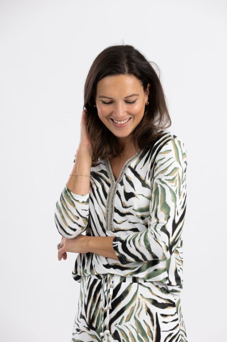  khaki print