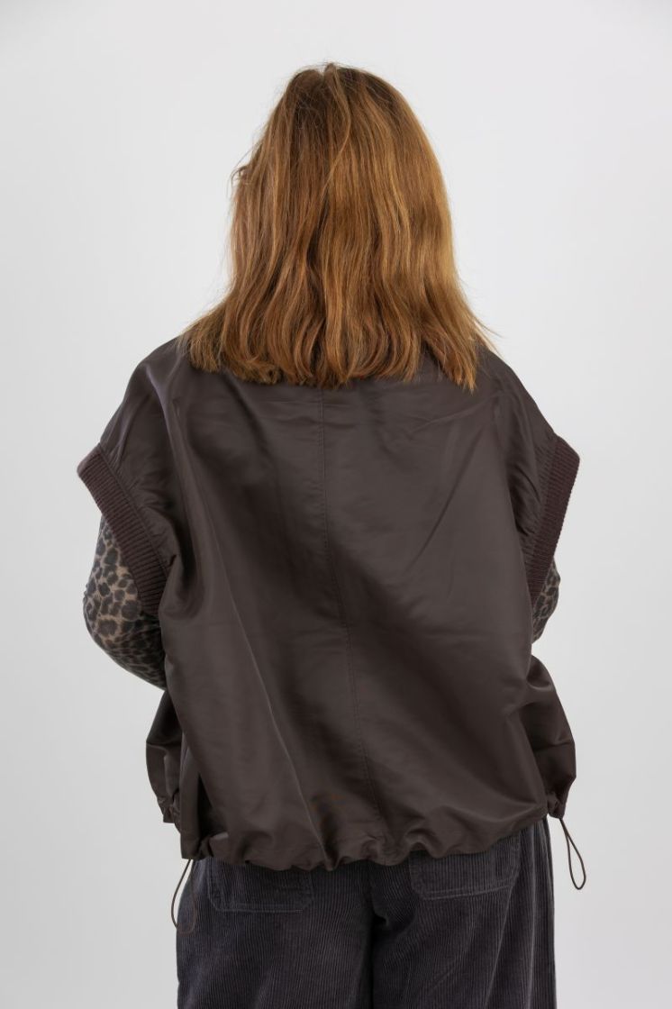  dark brown