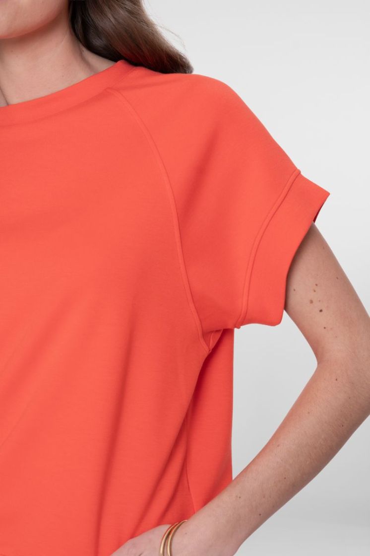  000220 coral
