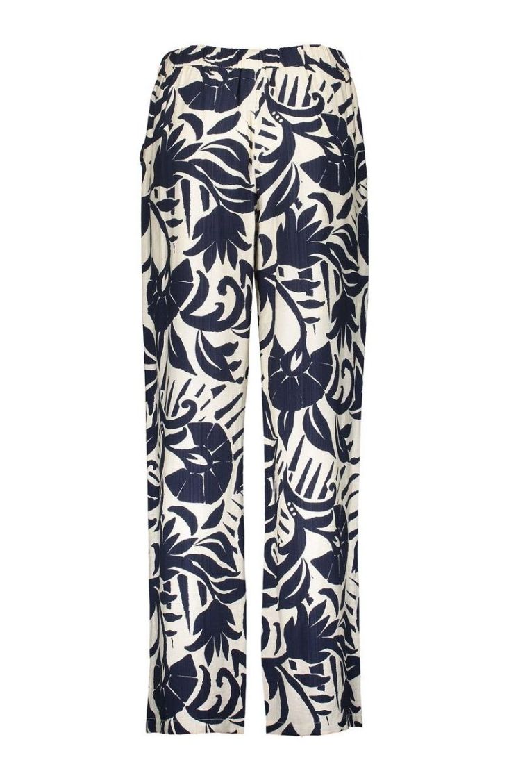  000675 navy