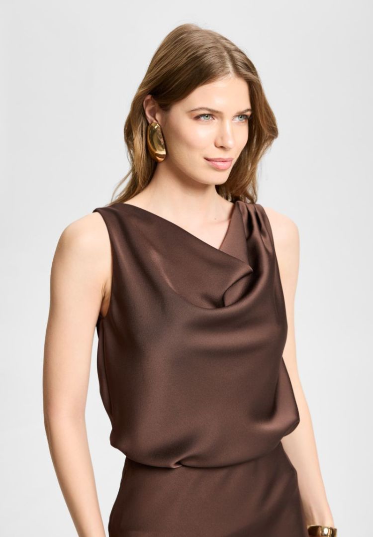  221 chocolate b