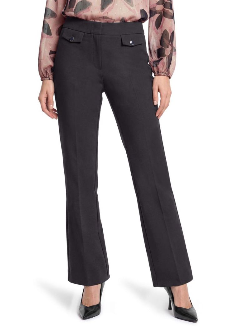 9045 Black