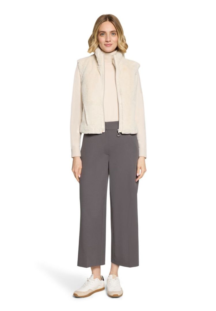  9104 Pastel San