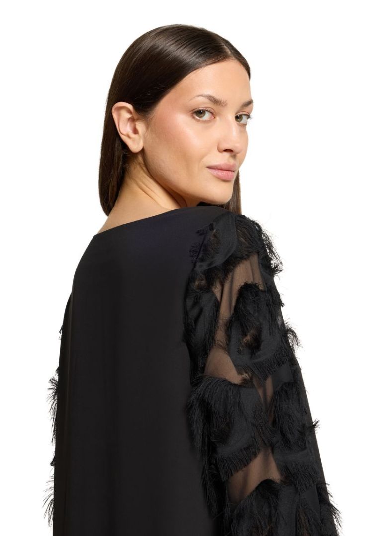 9045 Black