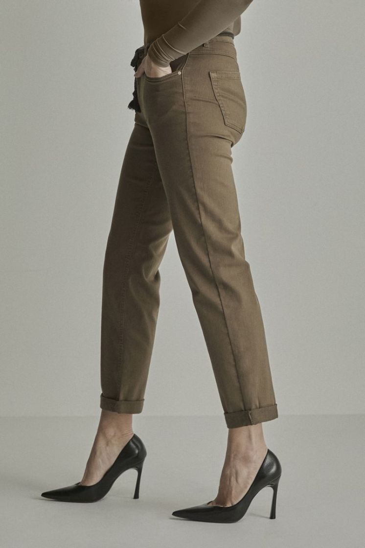 Bobby Wonder Comfort 603 Army Green