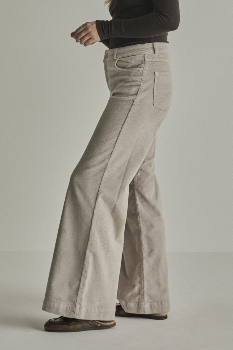 Sharon Vintage Corduroy 009 Ivory Grey