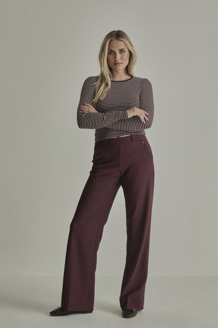 Mira (Elastic) Twill Jersey 434 Burgundy Re