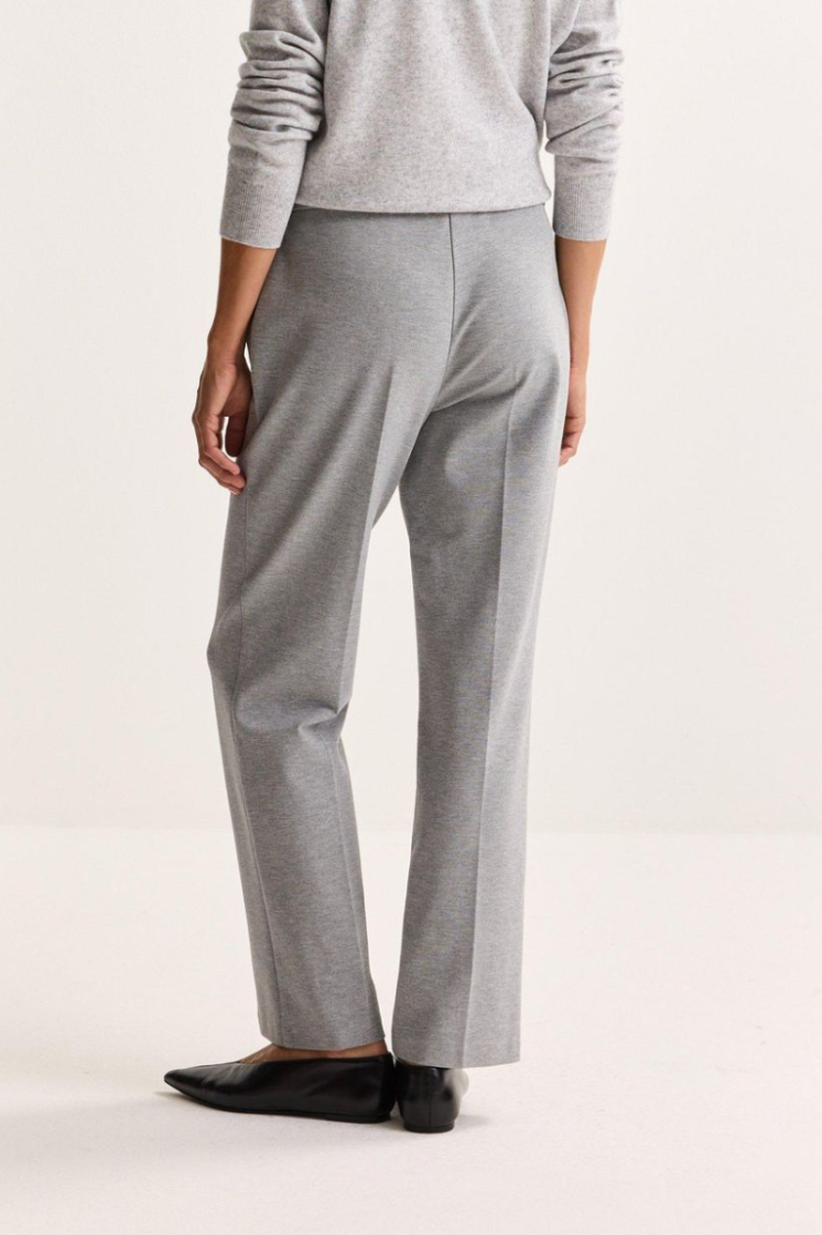 129 LIGHT GREY