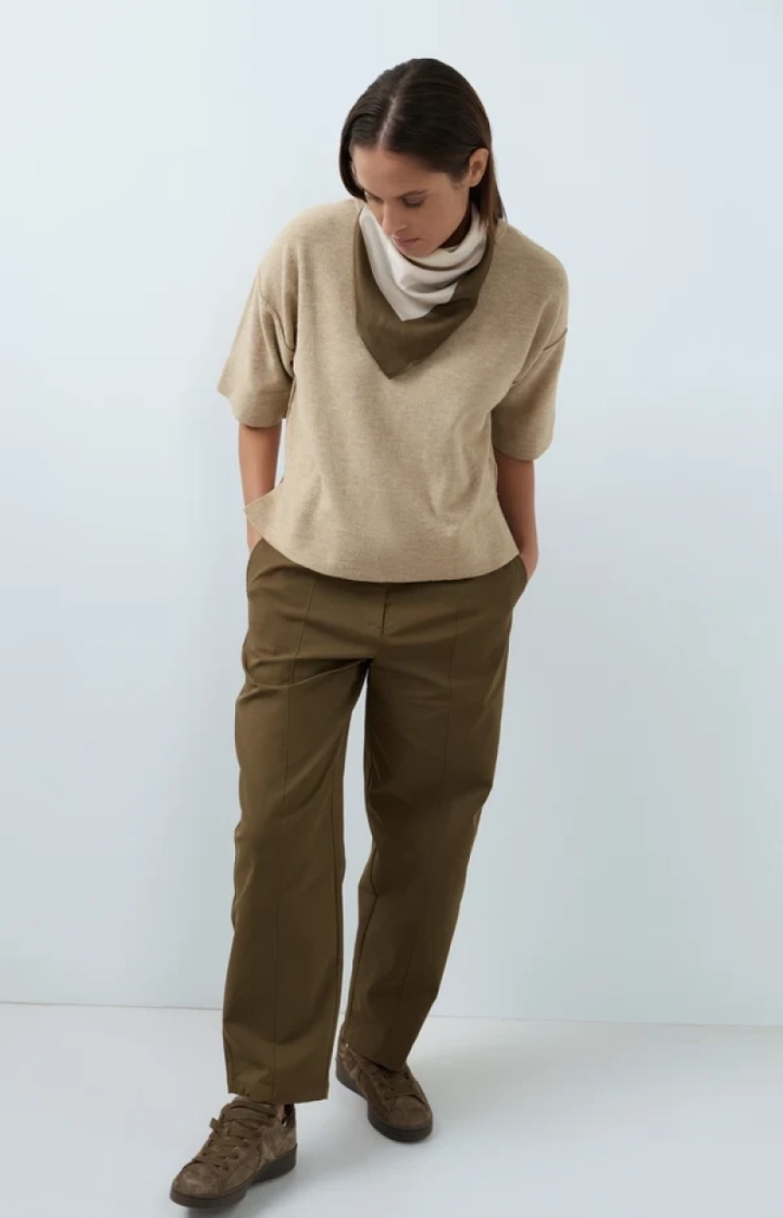  990822 BEIGE ME