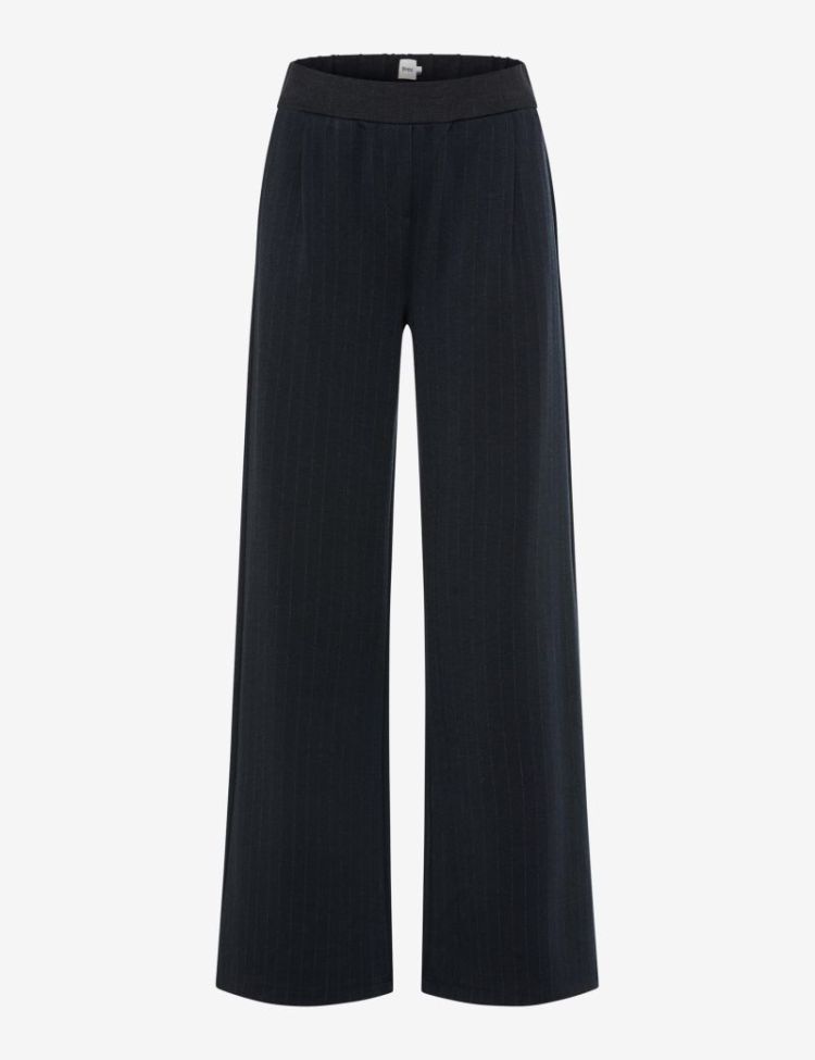  22 navy