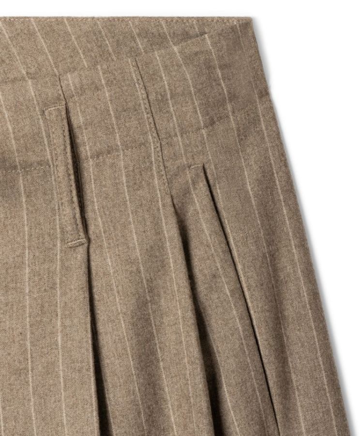  879 stripe beig