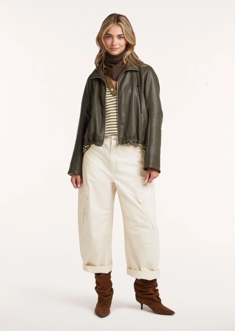  2098 teak