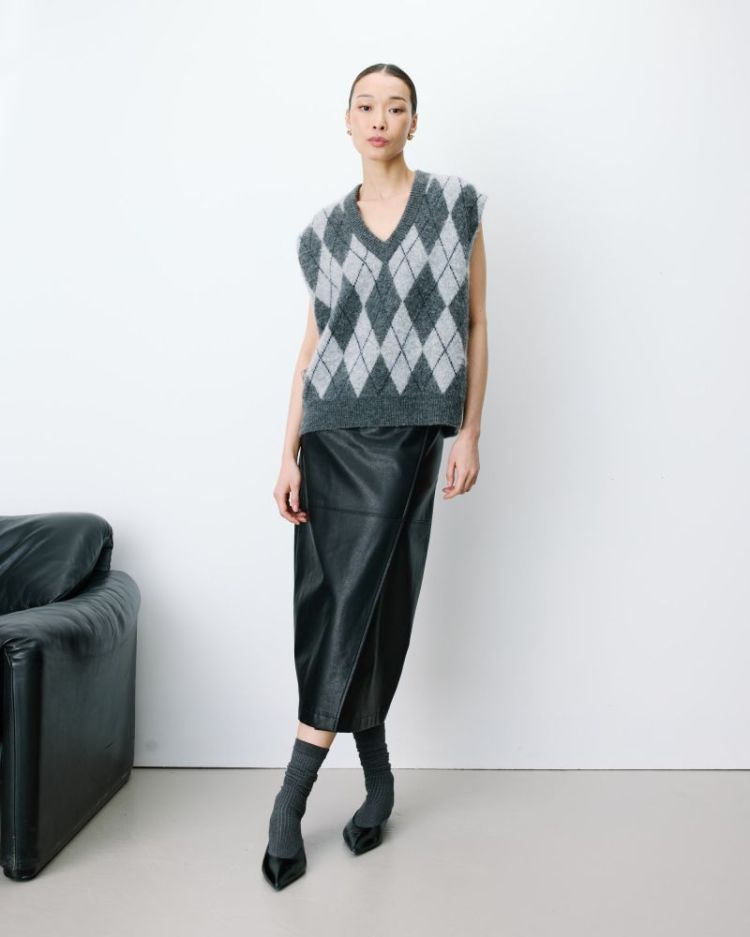  anthracite