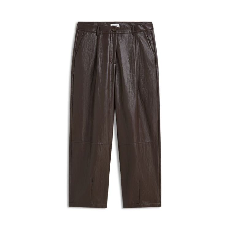  754 dark chocol
