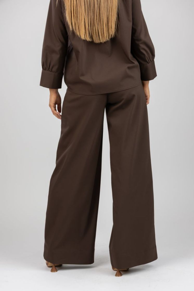 040 brown