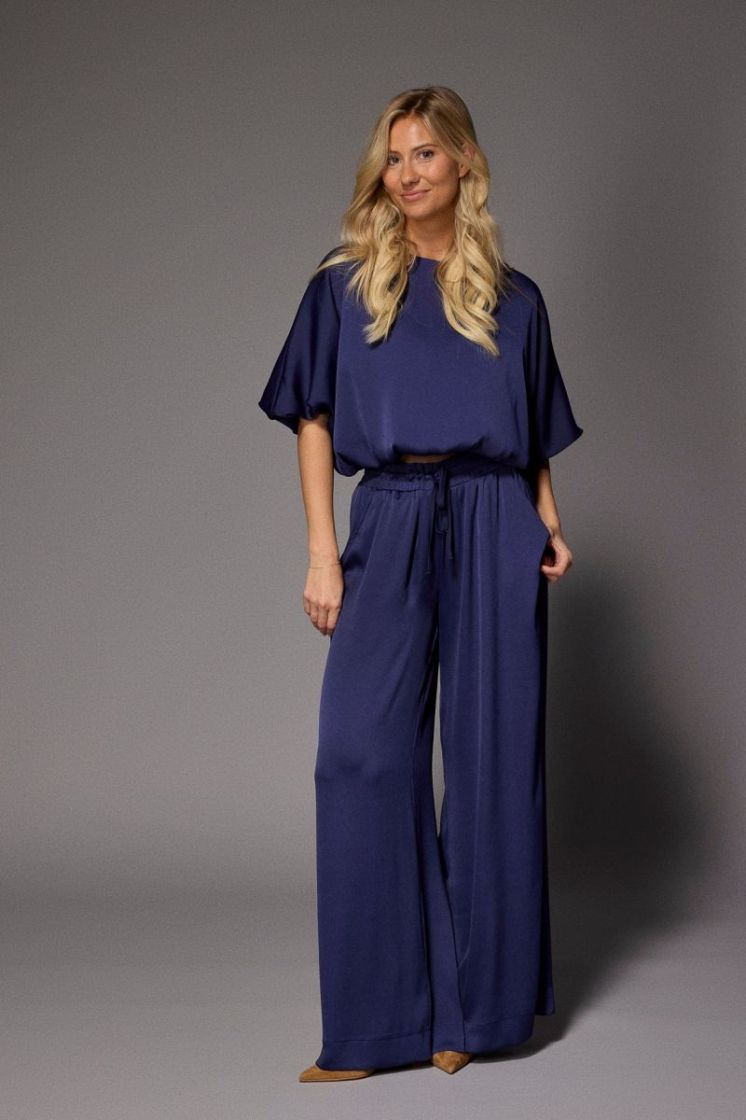  011 navy