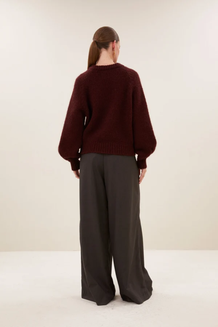  785 dark brown