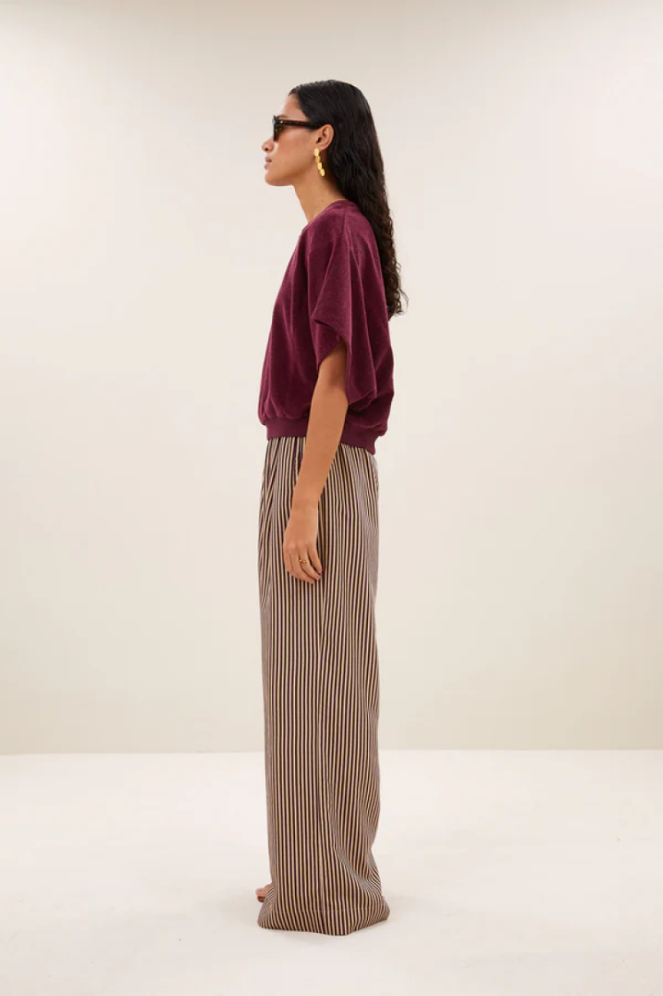  1339 burgundy c