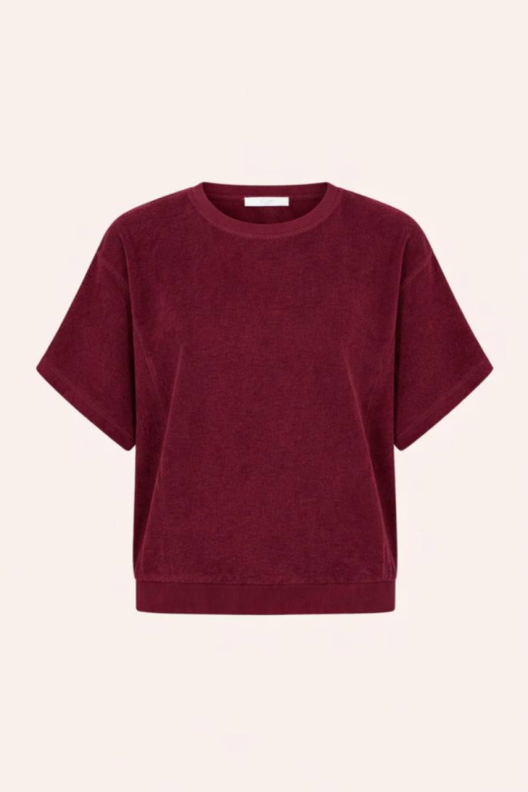  1339 burgundy c
