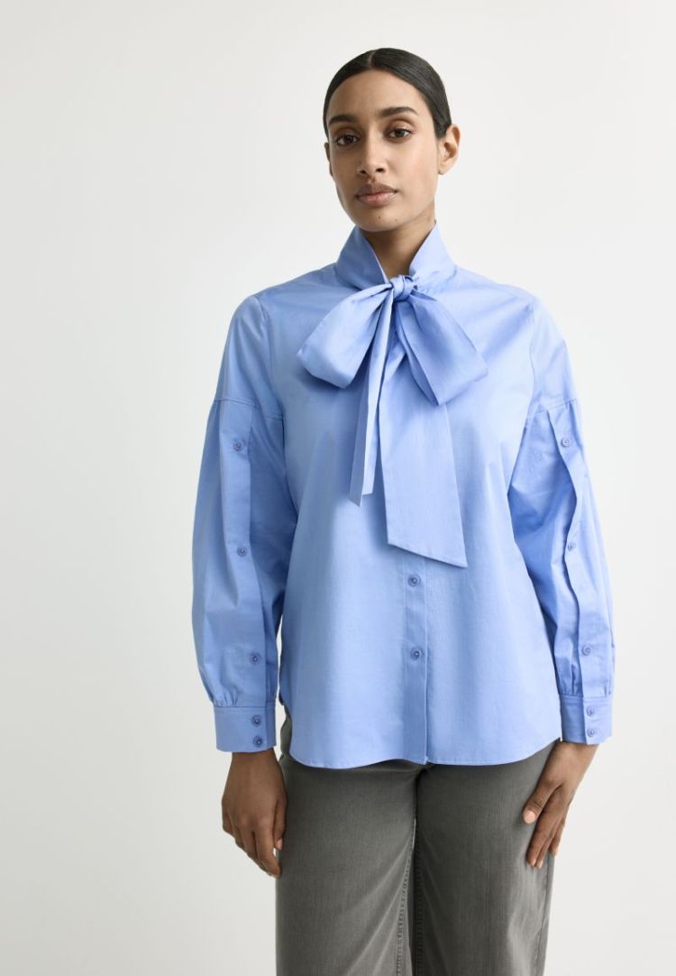61244 2480 SHIRTING B