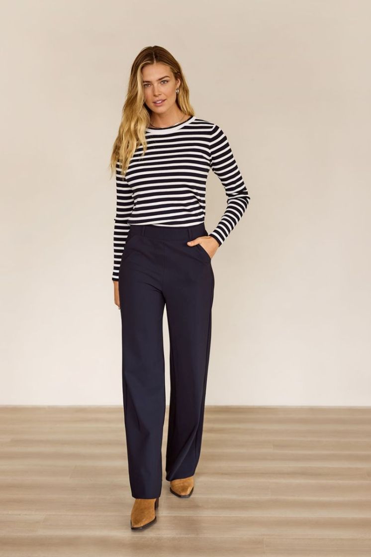 6900 dark blue