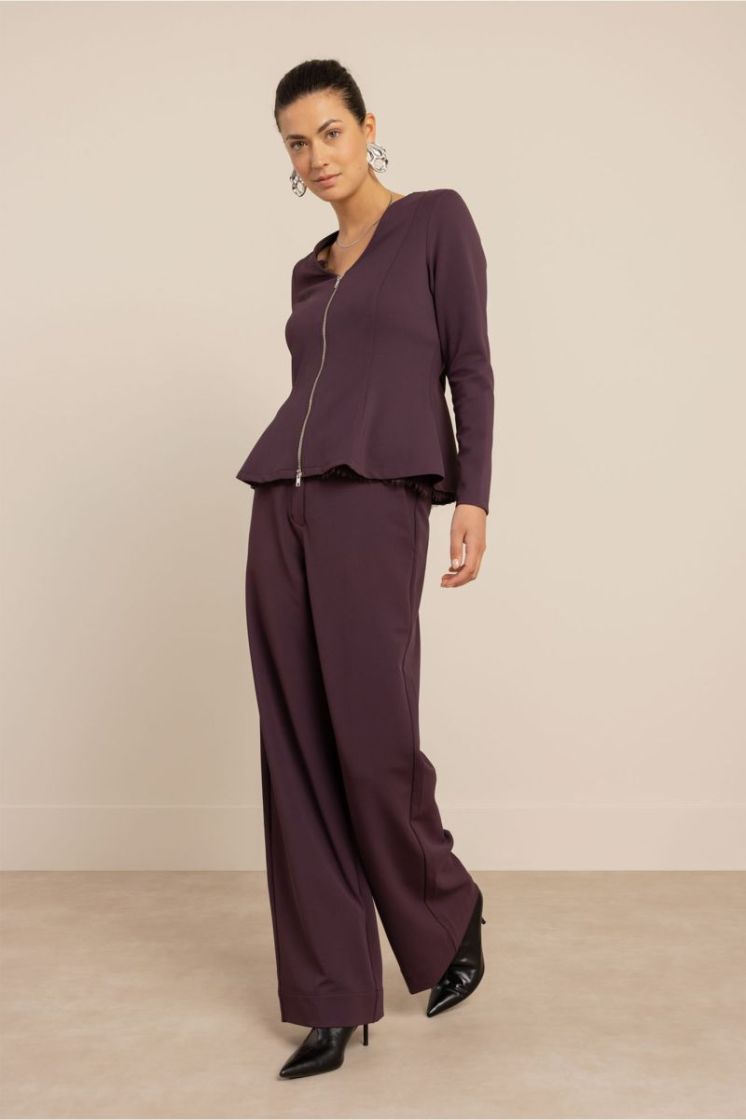 4800 aubergine