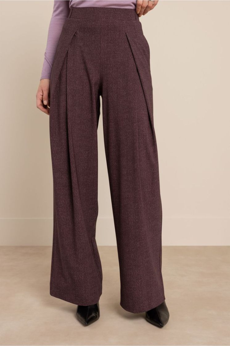 4847 aubergine/