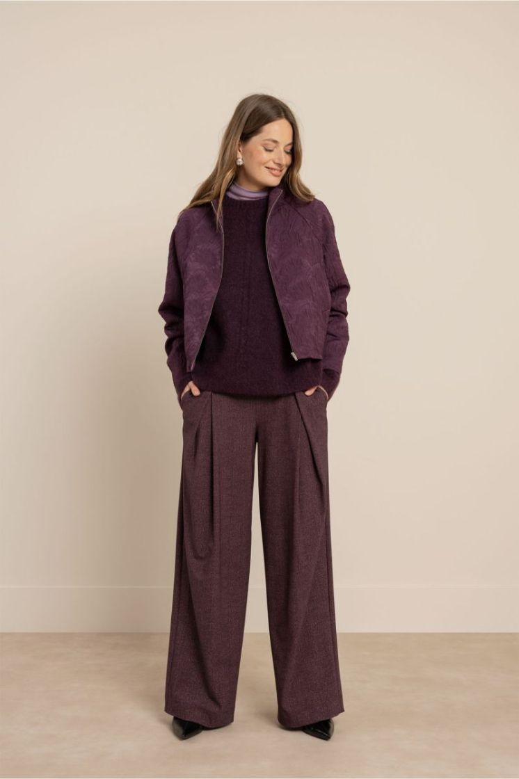 4847 aubergine/