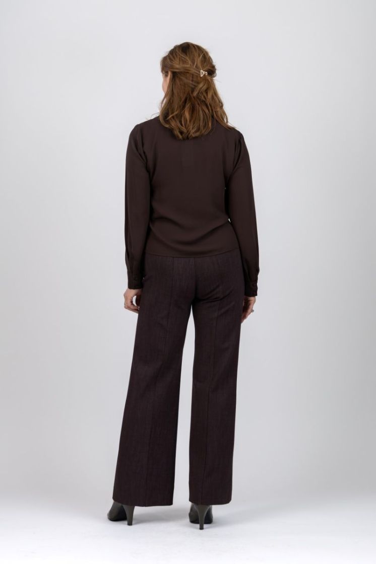 b121 brown