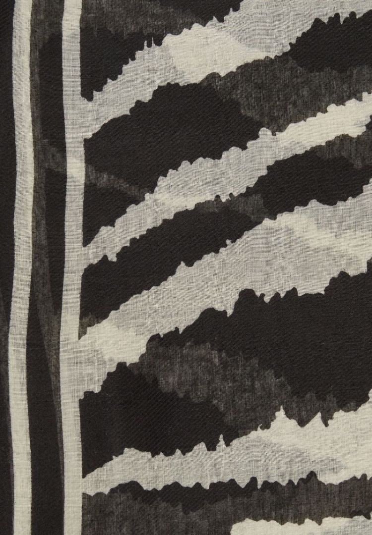  5099 Schwarz