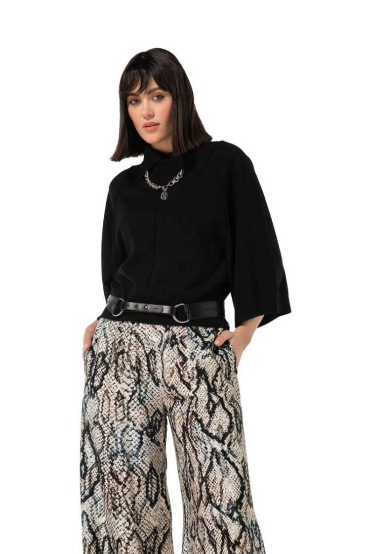 Korte pull met kimono mouw 10 Black