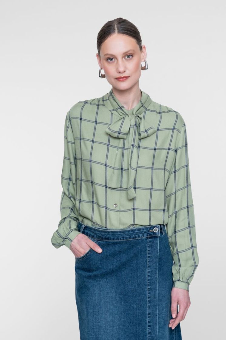  000560 olive