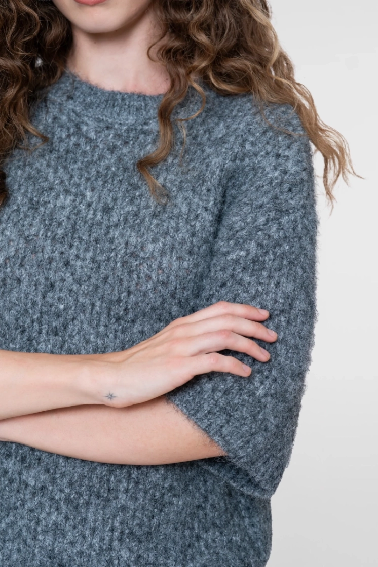  000930 mid grey