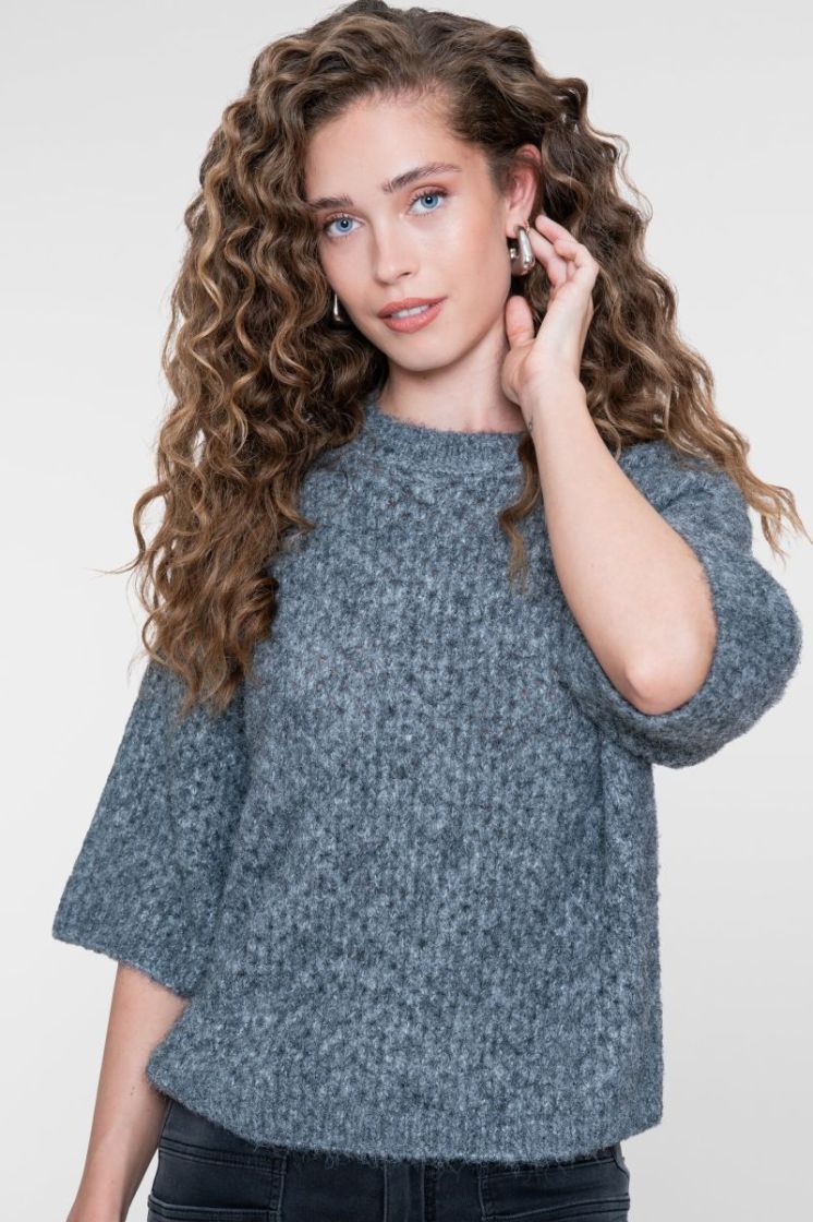  000930 mid grey