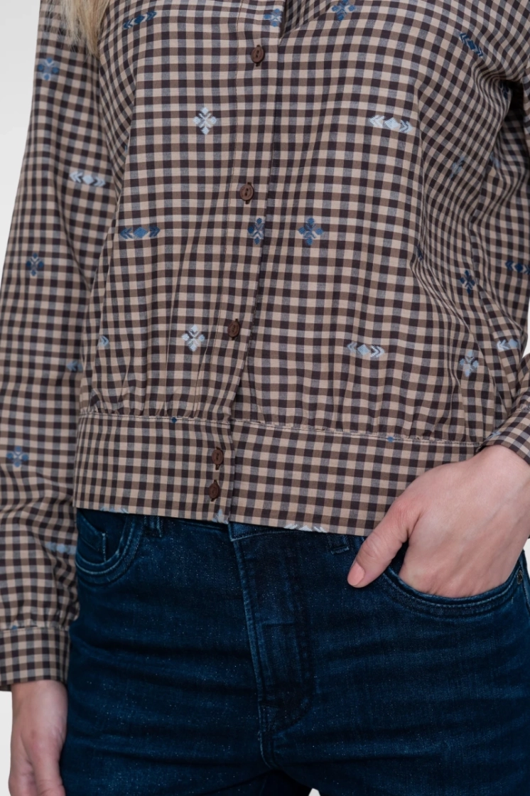  000775 brown